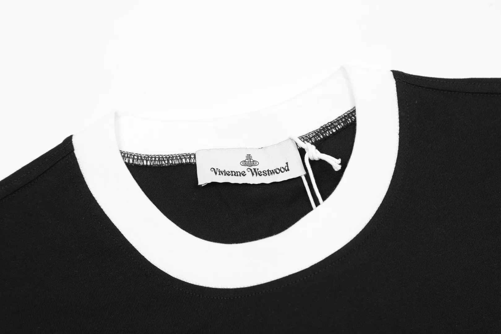 VIVI09# vivienne west wood spring new product West Queen Vivian Saturn letter embroidery printing Size: XS-L Color: black coffee